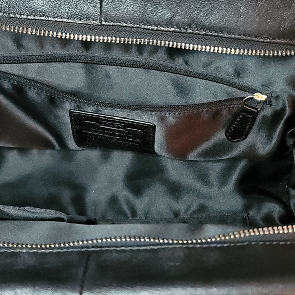 Coach purse - Picture 2 of 5